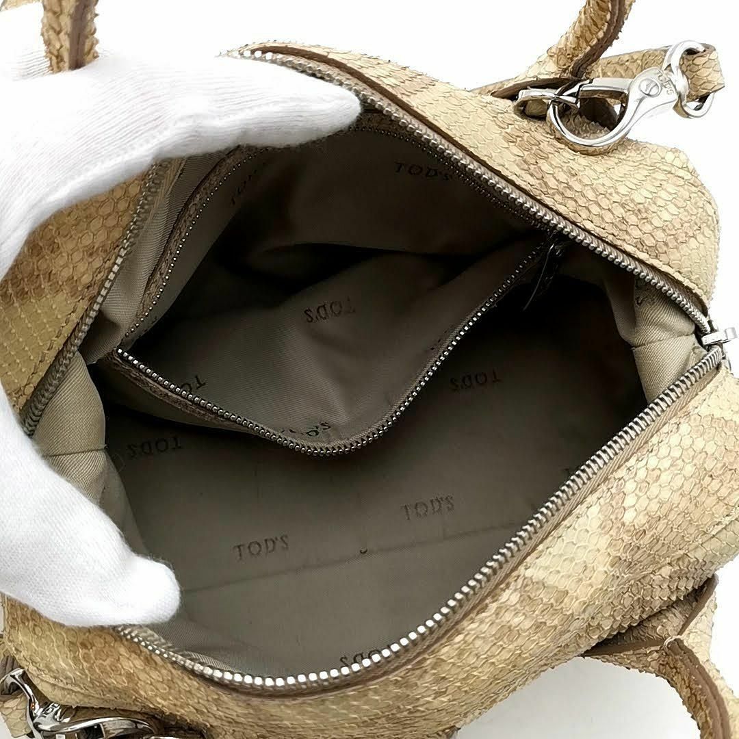 TOD'S(トッズ)の美品 トッズTOD'S バッグ ディースタイル パイソン 03-23082004 レディースのバッグ(ショルダーバッグ)の商品写真