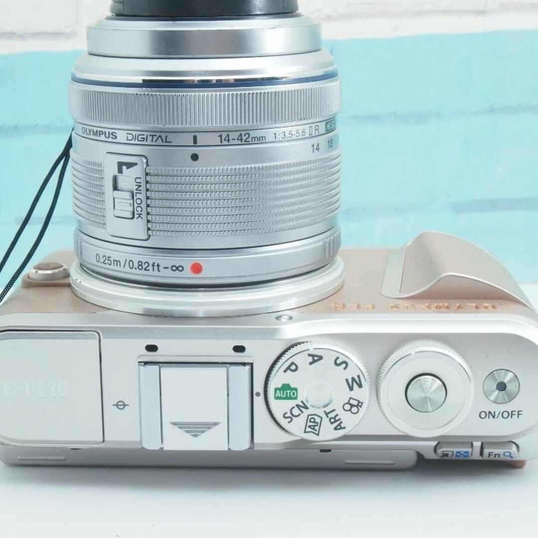 OLYMPUS(オリンパス)の専用出品❤️Wi-Fi オリンパス E-PL10  ダブルレンズ スマホ/家電/カメラのカメラ(ミラーレス一眼)の商品写真