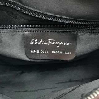 美品 サルヴァトーレフェラガモ ワンショルダーバッグ 03-23082103