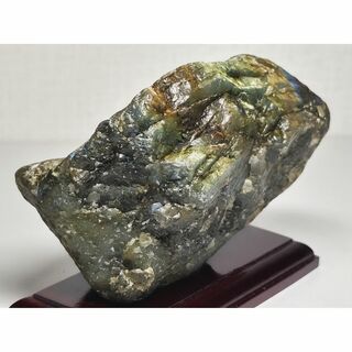 ラブラドライト 691g 鑑賞石 原石 鉱物 自然石 誕生石 水石 置石 宝石