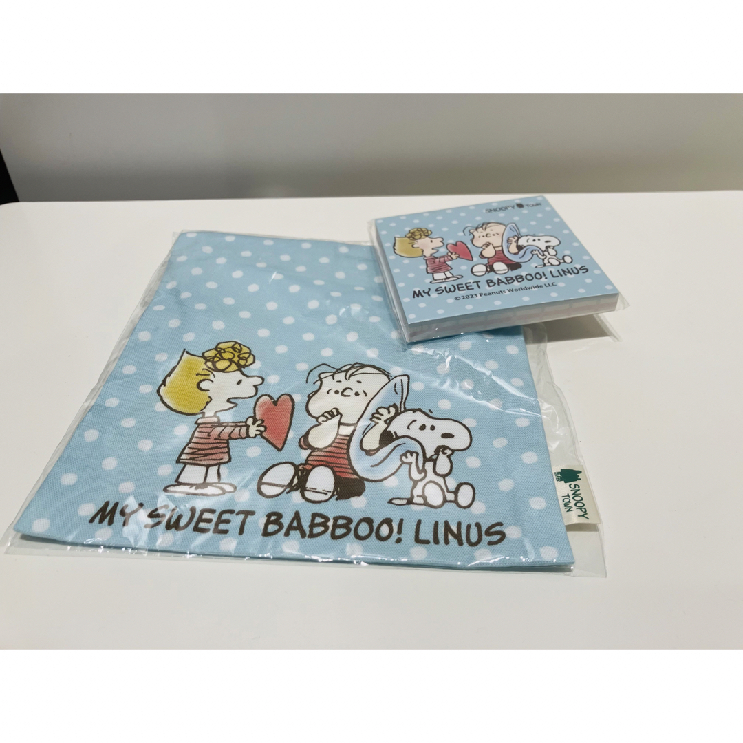 SNOOPY(スヌーピー)の専用！スヌーピー タウン　オリジナル　 ライナスシリーズ　 ブロックメモ エンタメ/ホビーのコレクション(その他)の商品写真