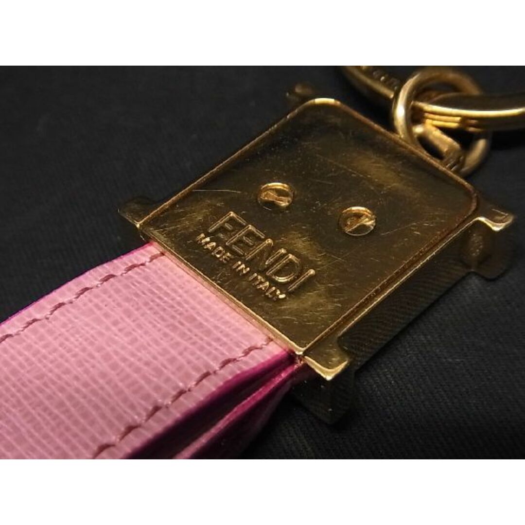 □美品□ FENDI フェンディ レザー キーホルダー バッグチャーム