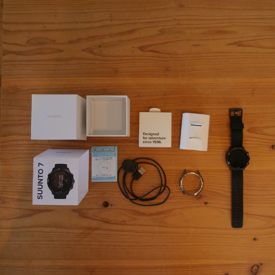 SUUNTO(スント)のsuunto7 ブラック 保護ケース付き メンズの時計(腕時計(デジタル))の商品写真