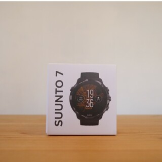 スント(SUUNTO)のsuunto7 ブラック 保護ケース付き(腕時計(デジタル))