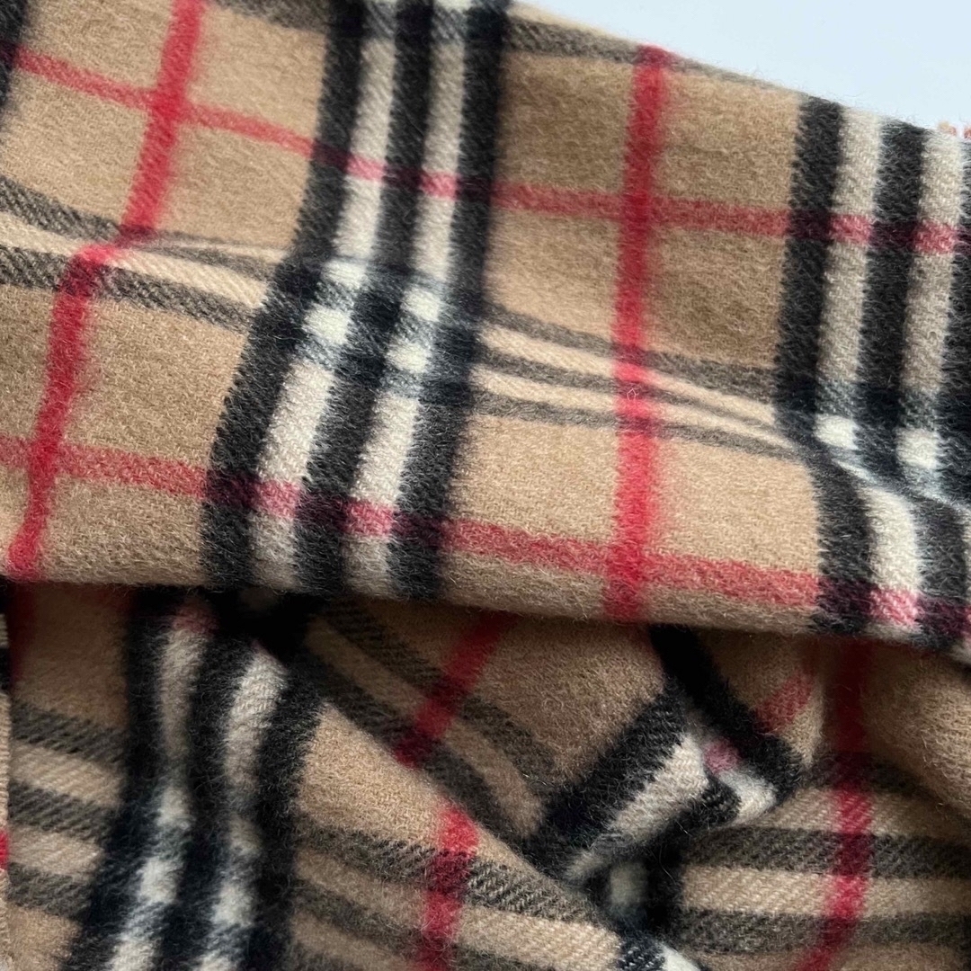 BURBERRY(バーバリー)のBurberrys of Londonバーバリー カシミヤ ノバチェックマフラー レディースのファッション小物(マフラー/ショール)の商品写真