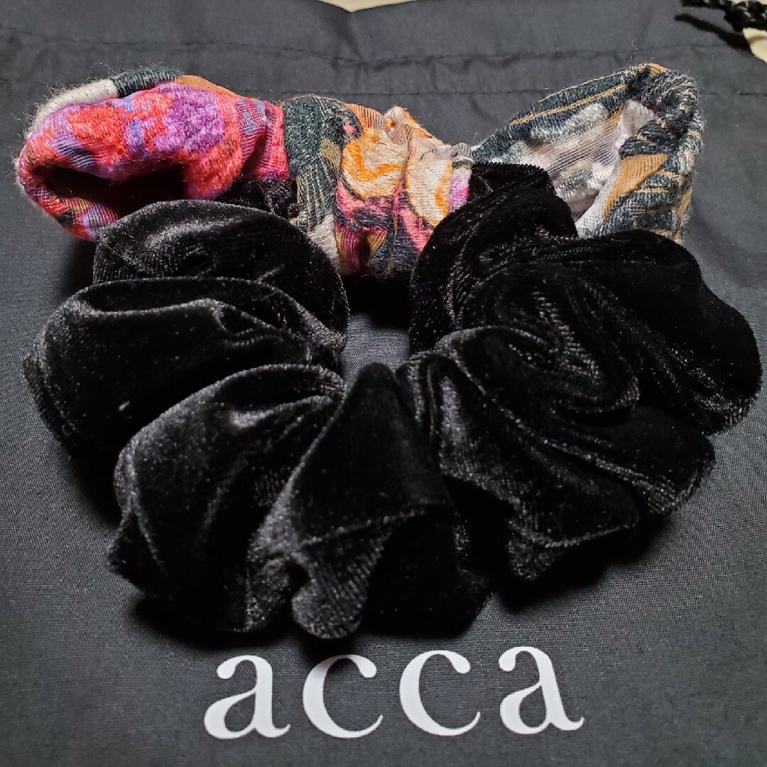 acca 希少美品 シュシュ-