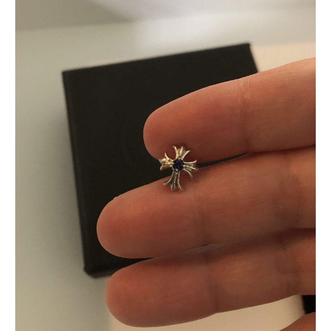 クロムハーツ CH クロススタッドピアス 18kwg サファイア 4