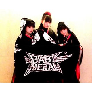 ベビーメタル(BABYMETAL)のBABYMETAL ベビーメタル　フード付きマントタオル(アイドルグッズ)