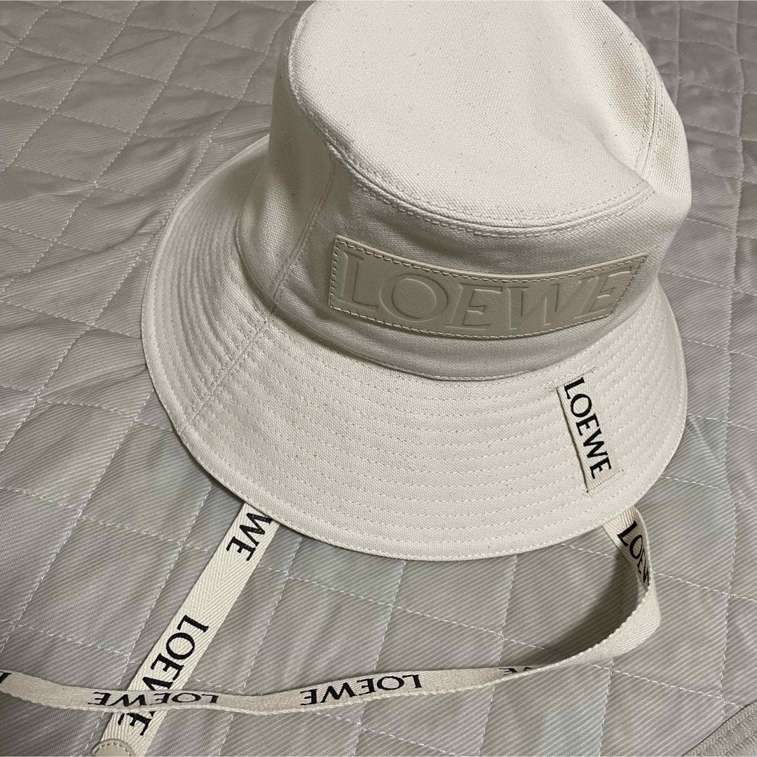 ロエベ フィッシャーマン バケットハット 帽子 ホワイト | フリマアプリ ラクマ