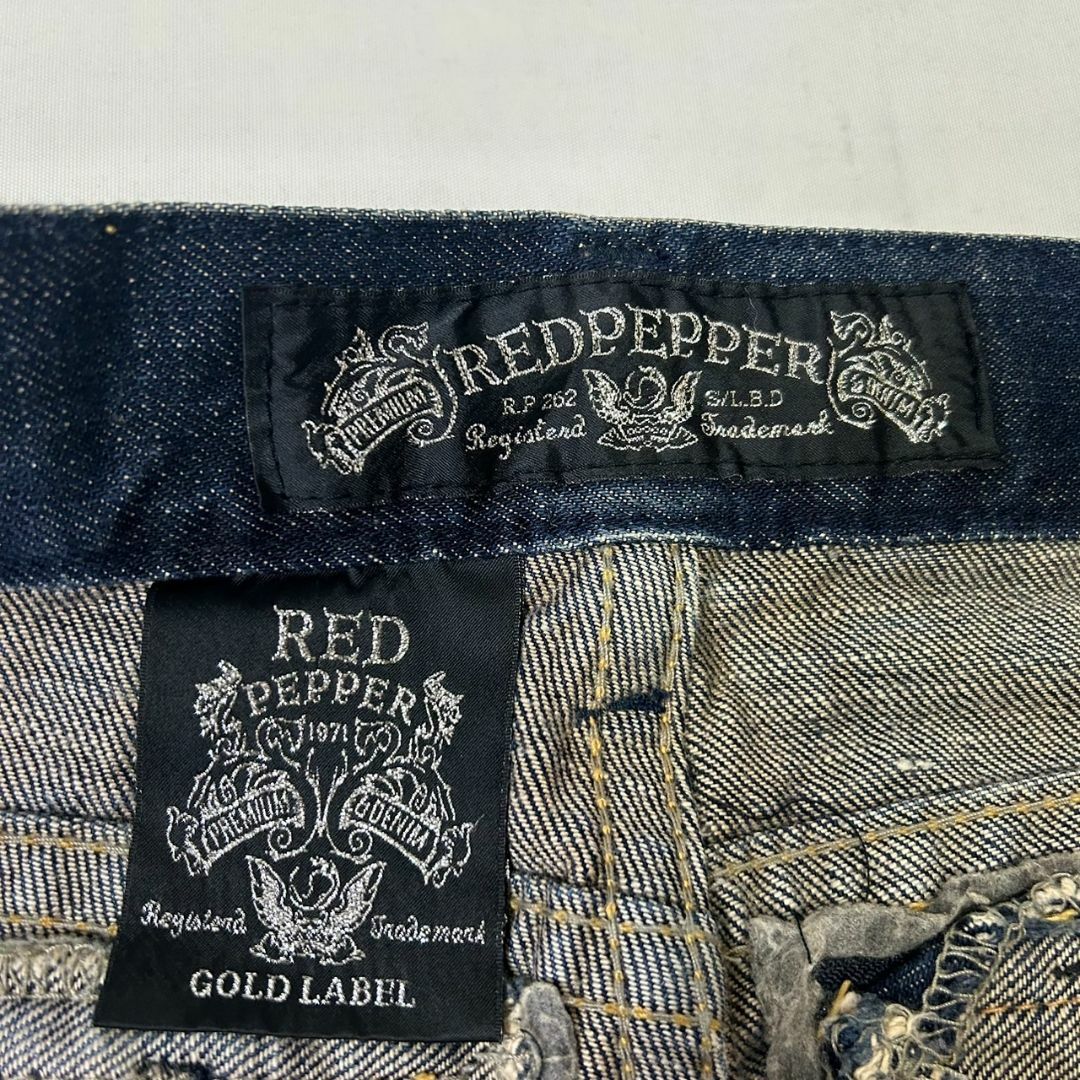 希少品REDPEPPER Goldlabel の刺繍入りジーンズ　好きに