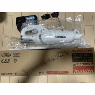 マキタ(Makita)のタッチ⭐︎様専用　マキタ　コードレス掃除機　CL108(掃除機)