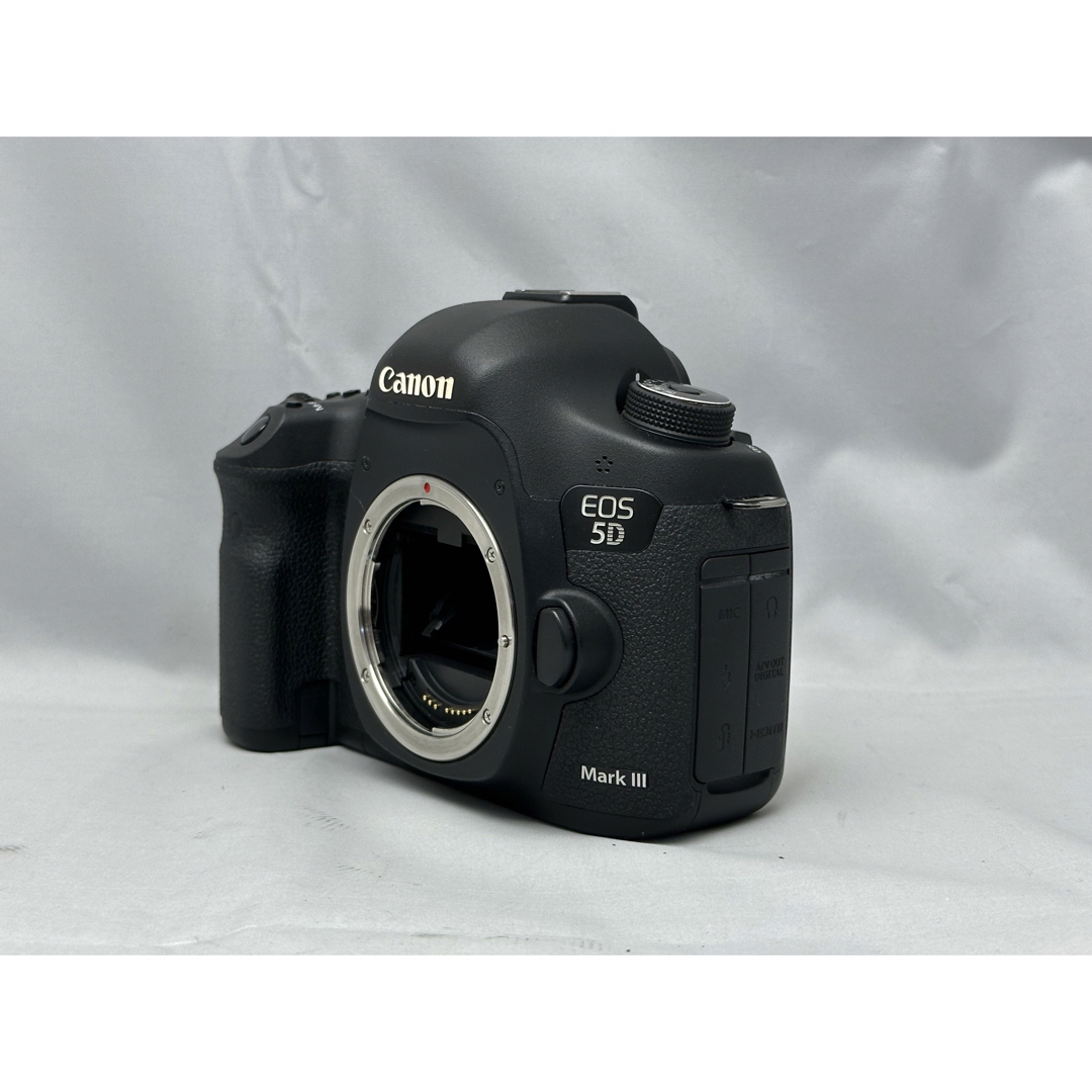 【動作絶好調！】CANON EOS 5D mark3 ボディ フルサイズ一眼レフ