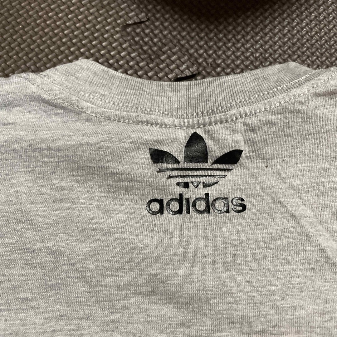 adidas(アディダス)の11日23:59で出品終了　半額以下お得!adidas Tシャツ メンズのトップス(Tシャツ/カットソー(半袖/袖なし))の商品写真