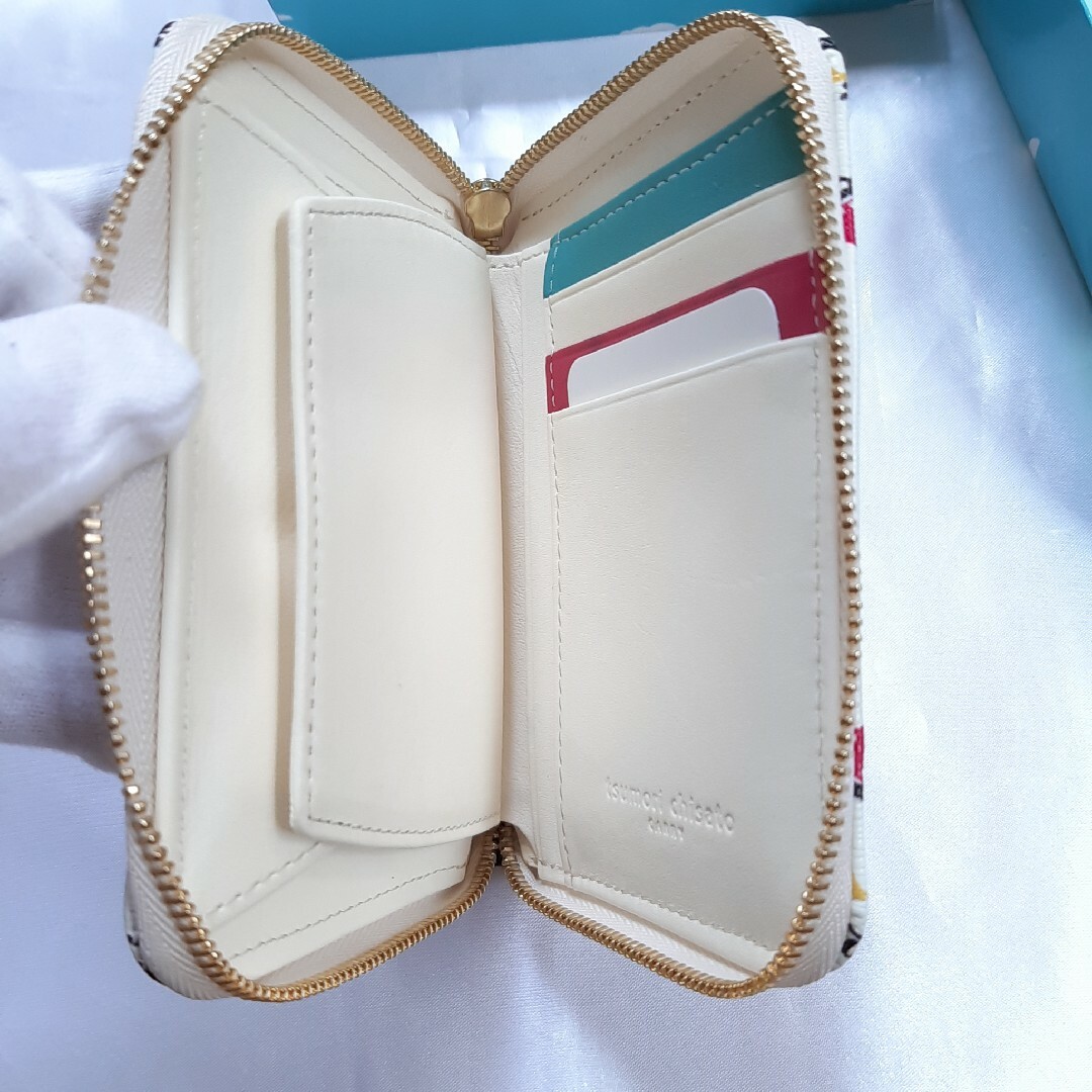 TSUMORI CHISATO(ツモリチサト)のツモリ チサト 折り 財布 tsumorichisato 新品 スカラップ 白色 レディースのファッション小物(財布)の商品写真