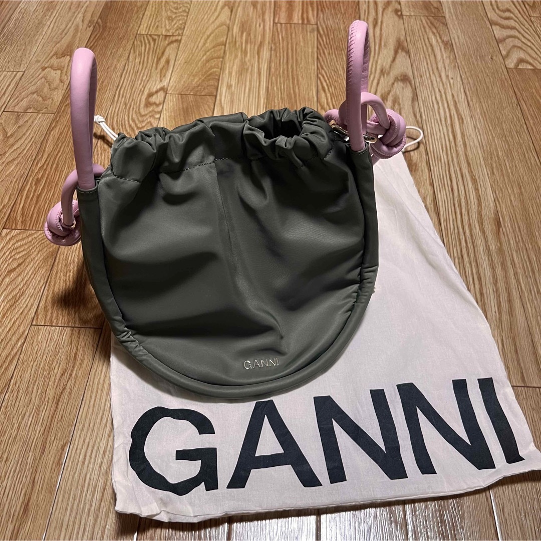 GANNI ガニー knot bag