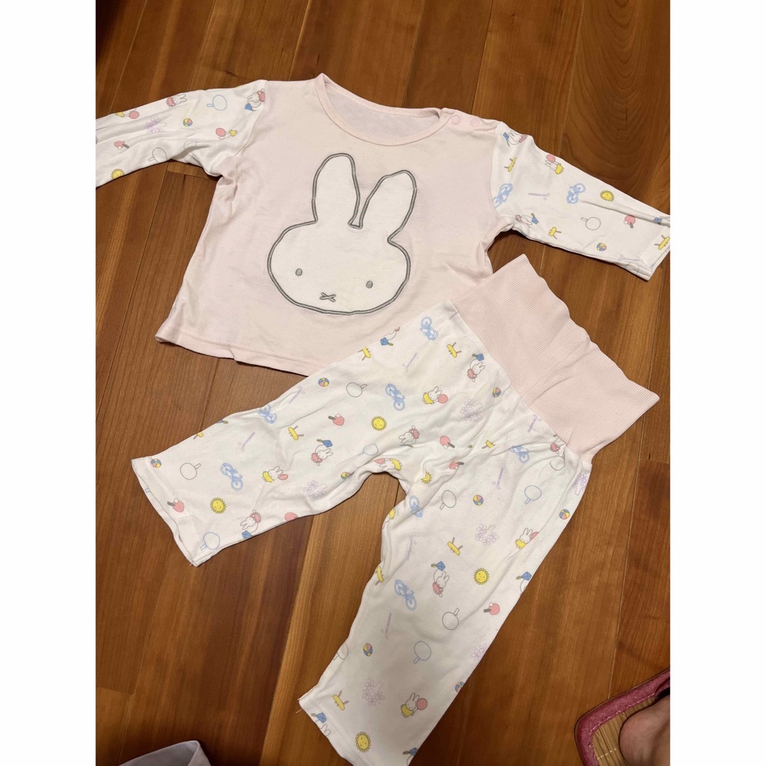 miffy(ミッフィー)のミッフィー　miffy パジャマ　80 女の子 キッズ/ベビー/マタニティのベビー服(~85cm)(パジャマ)の商品写真