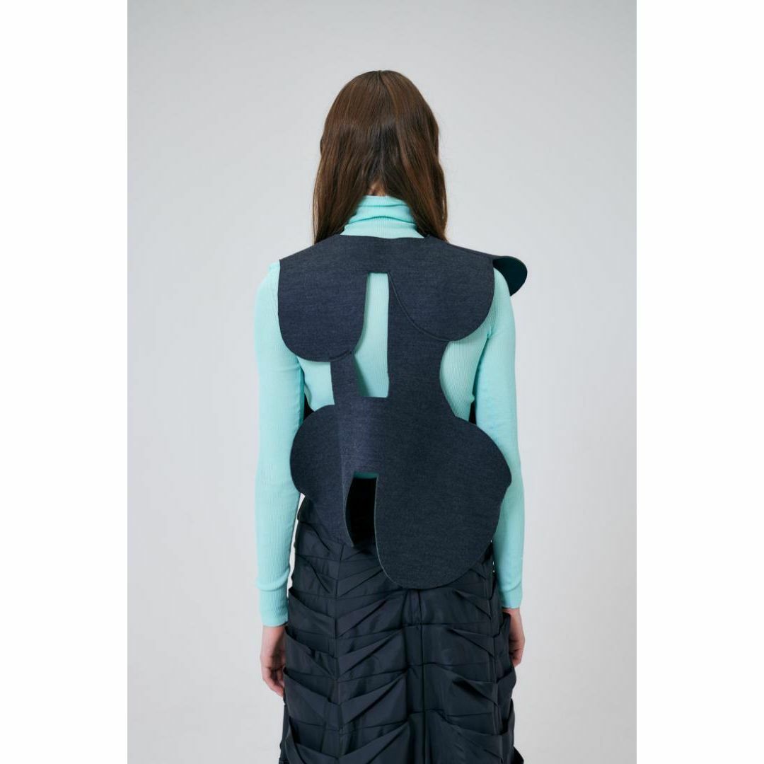 エンフォルド　enfold  silhouette vest ベスト16000円なら可能です