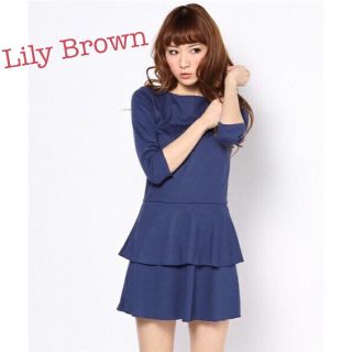 リリーブラウン(Lily Brown)の【美品♡】LilyBrownティアードカットワンピース(ミニワンピース)