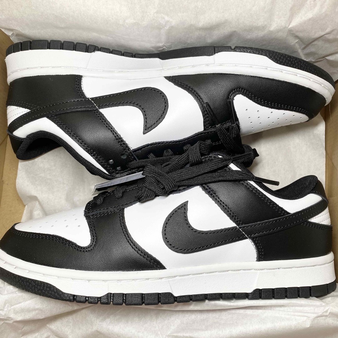 NIKE WMNS DUNK LOW "WHITE/BLACK" ダンク　パンダ