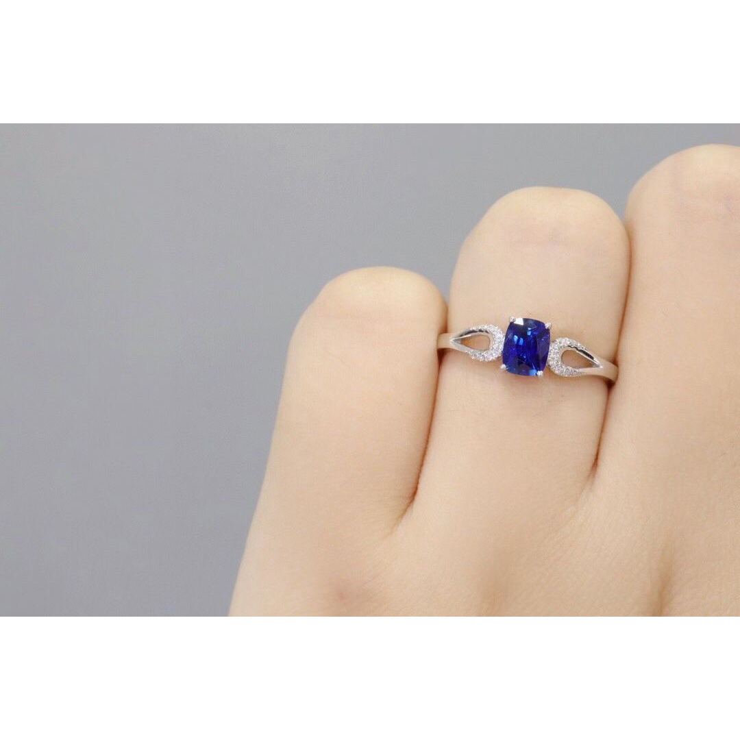 天然 ロイヤルブルーサファイア ダイヤ リング0.75ct k18 f