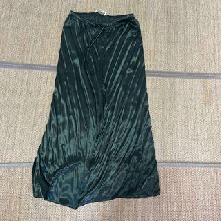 ザラ(ZARA)のZARA サテンロングスカート(ロングスカート)