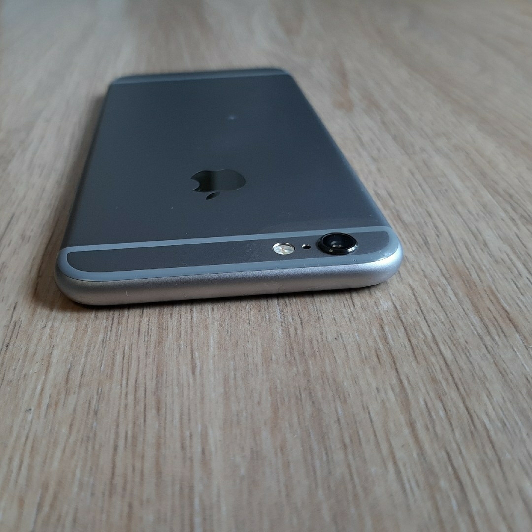 iPhone 6s 64GB スペースグレイ
