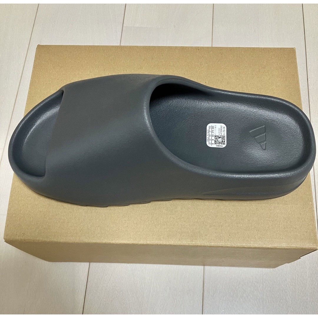 YEEZY（adidas）(イージー)のadidas YEEZY Slide 27.5cm メンズの靴/シューズ(サンダル)の商品写真