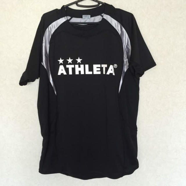 hummel(ヒュンメル)の週末限定値下げATHLETA✳︎プラシャツ スポーツ/アウトドアのサッカー/フットサル(ウェア)の商品写真