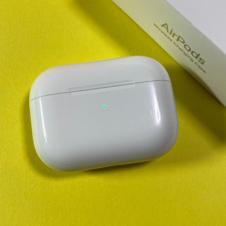 アップル(Apple)のAirPodsPro ケース　本体　充電器　第一世代　エアポッツ　A2190(ヘッドフォン/イヤフォン)