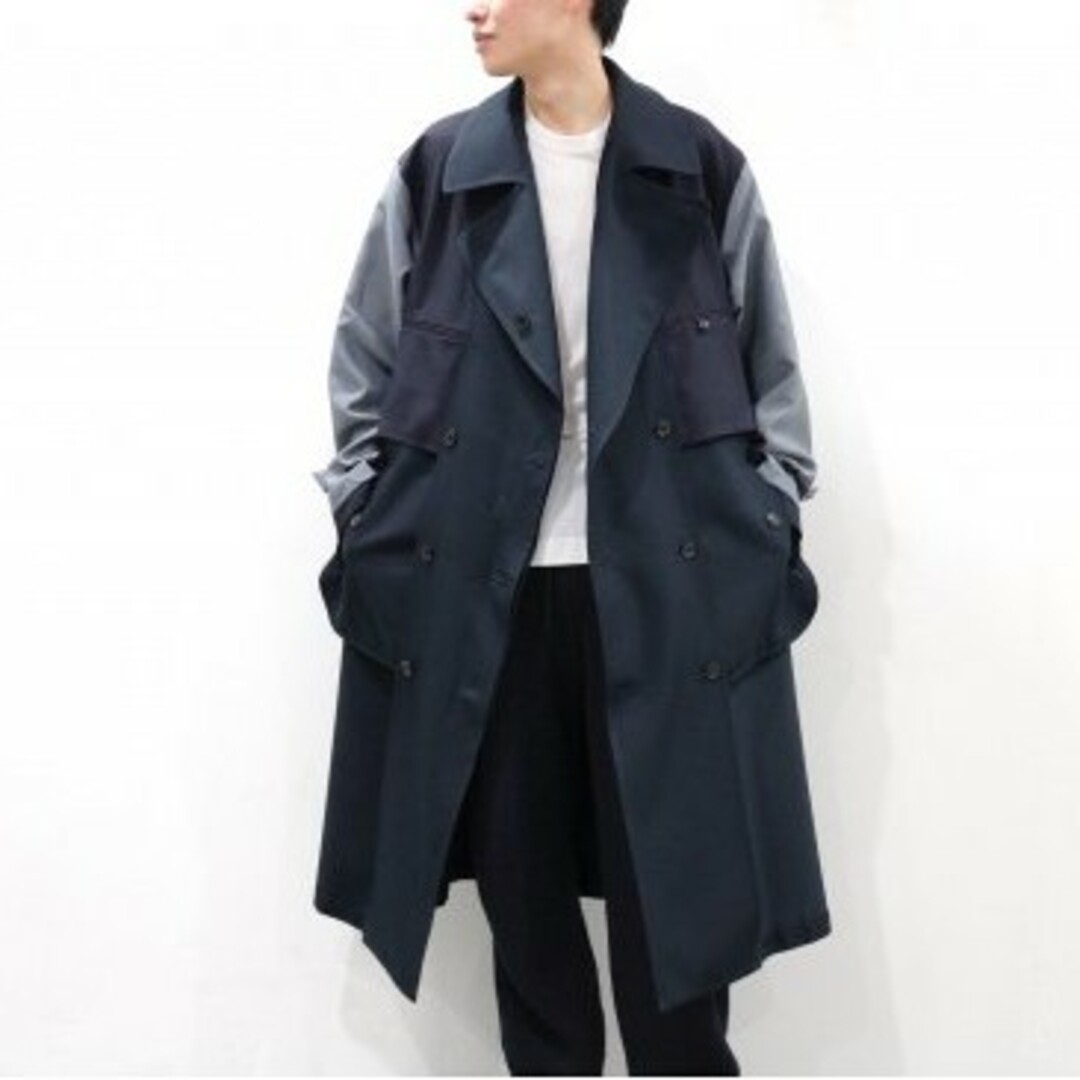 YOKE  RIVERSIBLE DOUBLE-BREASTED COAT 4