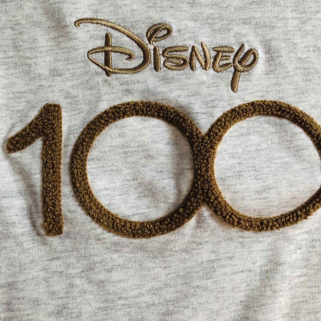 【新品、タグ付】ディズニー　100周年限定デザイン　Tシャツ　100cm キッズ/ベビー/マタニティのキッズ服女の子用(90cm~)(Tシャツ/カットソー)の商品写真