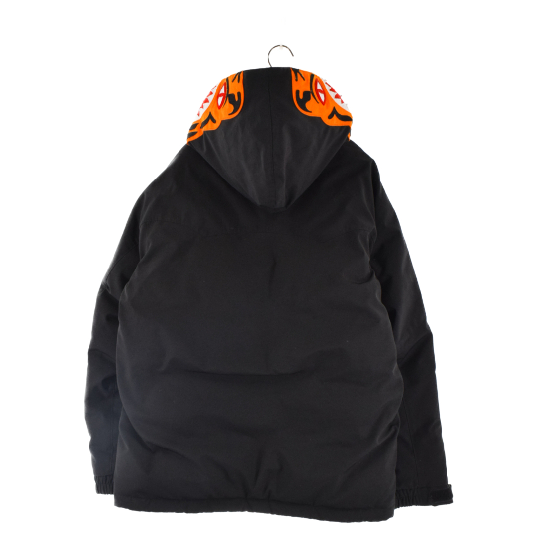 A BATHING APE(アベイシングエイプ)のA BATHING APE アベイシングエイプ Tiger Down Jacket タイガー ジップアップダウンジャケット ブラック メンズのジャケット/アウター(ダウンジャケット)の商品写真