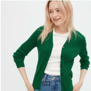 ユニクロ(UNIQLO)のユニクロ　エクストラファインメリノリブショートカーディガン（長袖）(カーディガン)