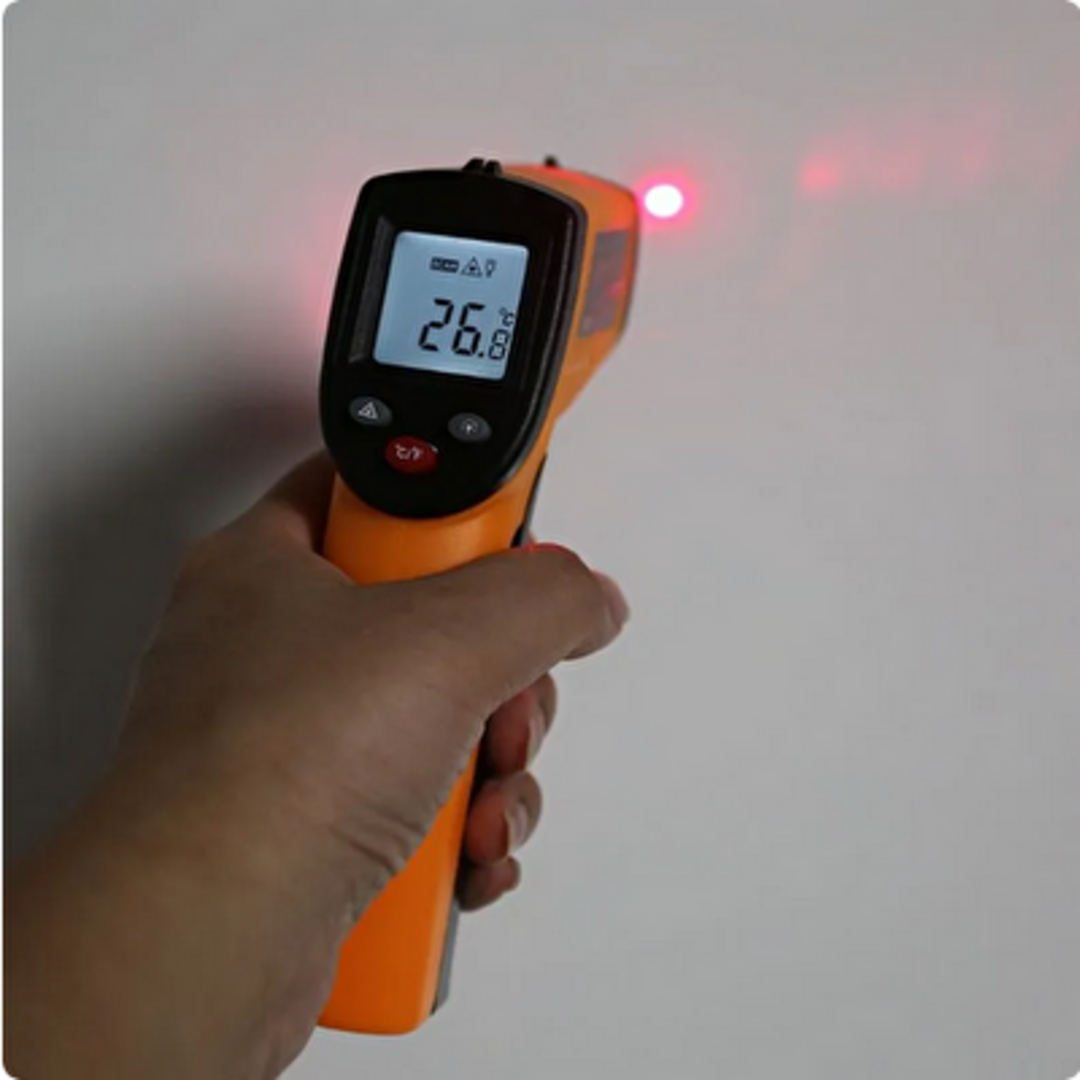 非接触赤外線温度計 スマホ/家電/カメラの調理家電(調理機器)の商品写真