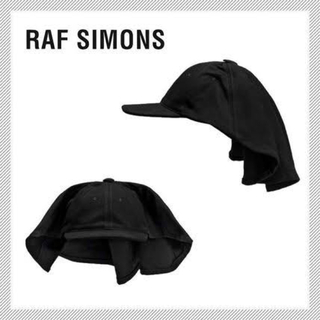 ラフシモンズ(RAF SIMONS)のraf simons キャップ　22ss(キャップ)