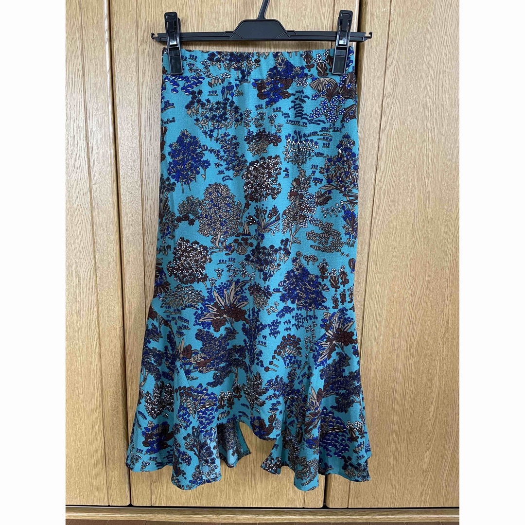 clear(クリア)のclear 花柄スカート レディースのスカート(ロングスカート)の商品写真