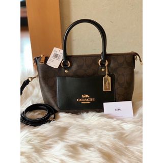 COACH - コーチ ショルダーバッグ 新品の通販 by mamaom1614's shop ...