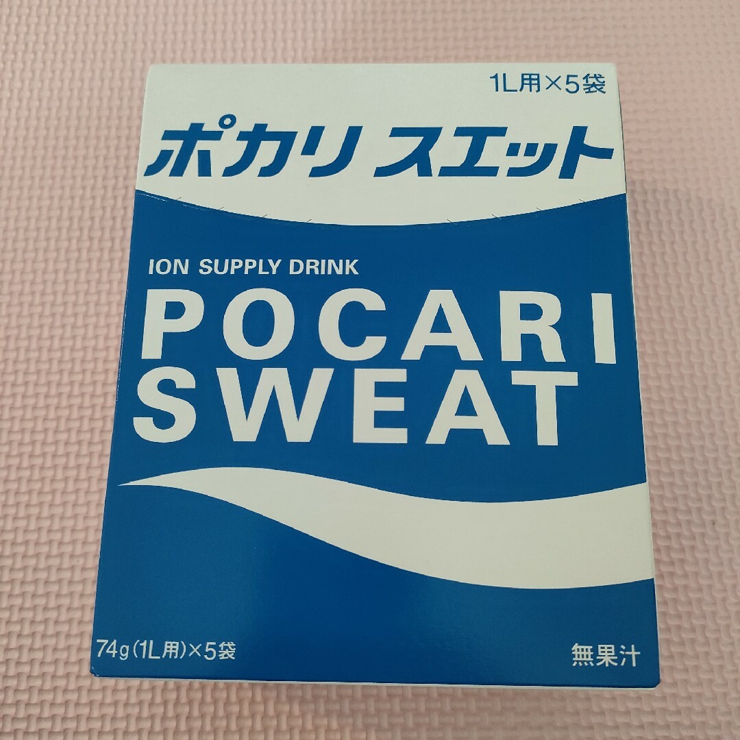 【to109様ご専用】ポカリスウェット1箱(1L用 ×4袋) スポーツ/アウトドアのスポーツ/アウトドア その他(その他)の商品写真