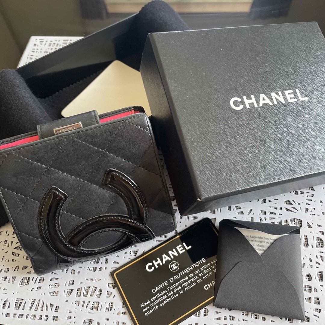 CHANEL シャネル　カンボンライン　二つ折り財布