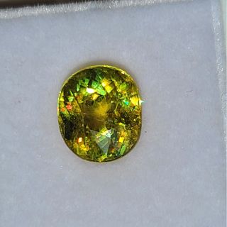 ギラギラファイア！美麗なスフェーン 0.77ct  ルース