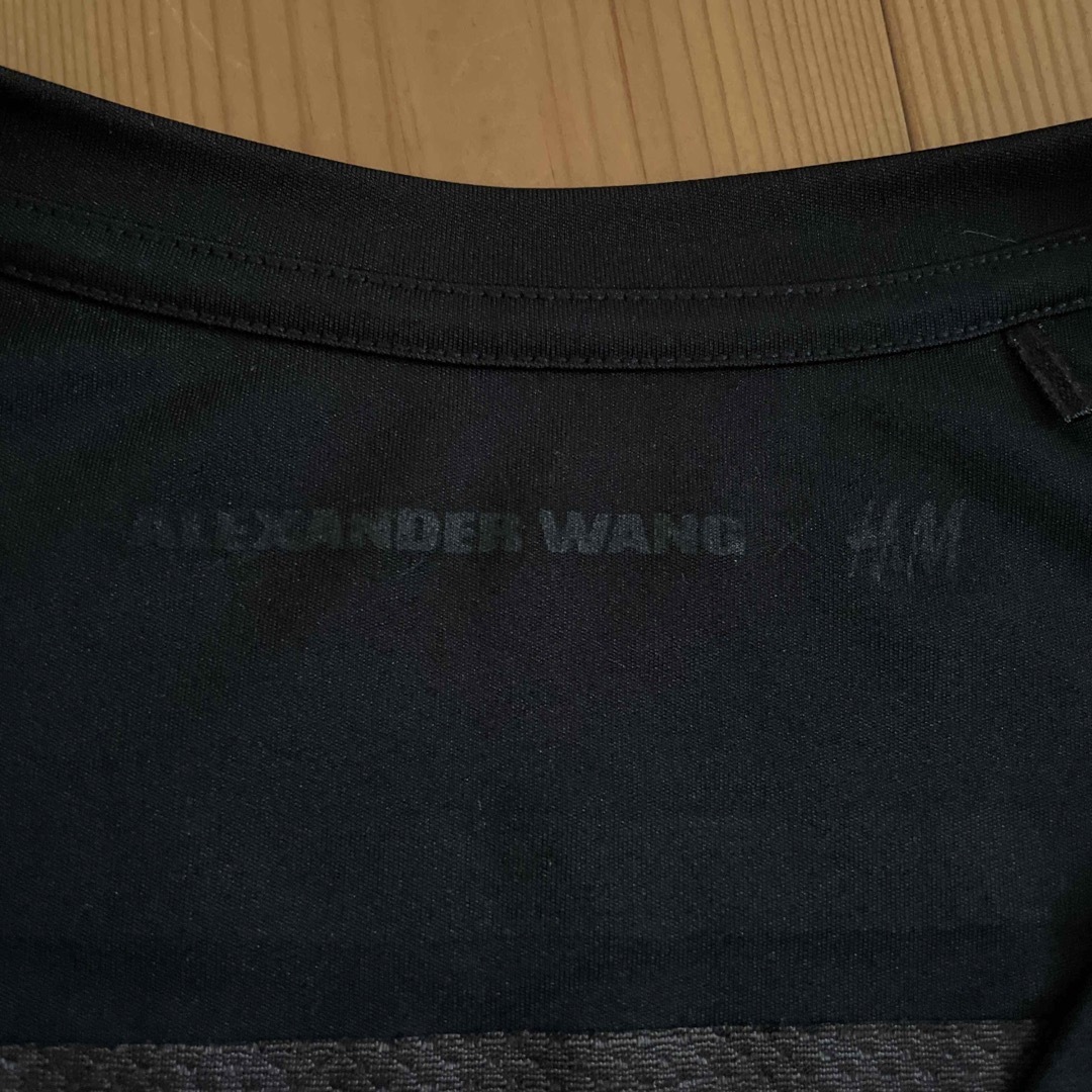 Alexander Wang(アレキサンダーワン)のALEXANDER WANG ✖️H&Mコラボ レディースのトップス(カットソー(半袖/袖なし))の商品写真