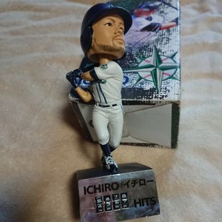 2011年 球場限定配布 ヒットカウンター付 イチロー ボブルヘッドフィギュア