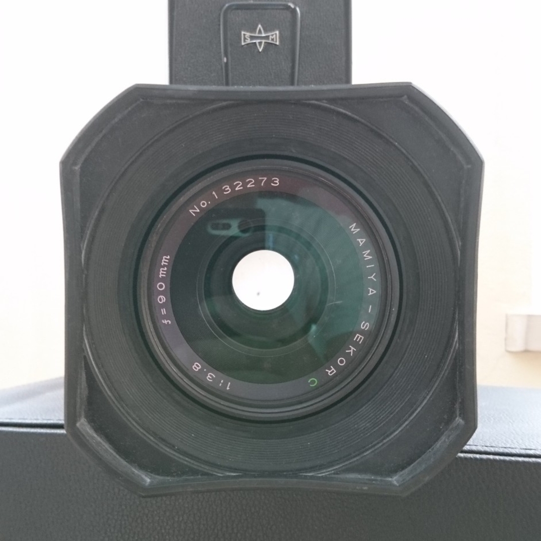 USTMamiya(マミヤ)の(説明訂正) Mamiya RB67 PRO S レンズ・説明書等付セット スマホ/家電/カメラのカメラ(フィルムカメラ)の商品写真
