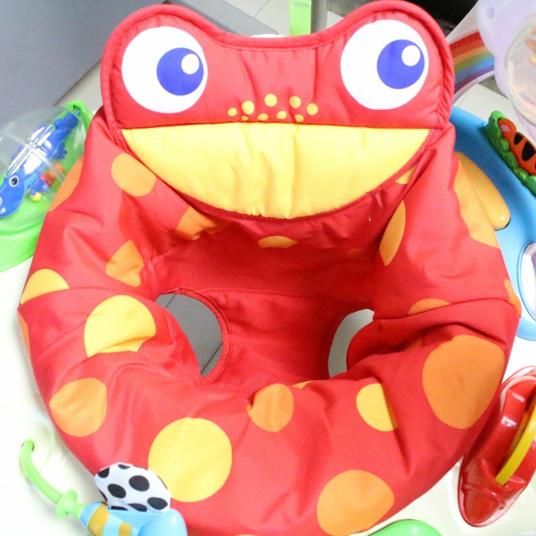 Fisher-Price(フィッシャープライス)のフィッシャープライス　レインフォレスト　ジャンパルー 電池入 洗濯済☆8-1 キッズ/ベビー/マタニティのおもちゃ(ベビージム)の商品写真