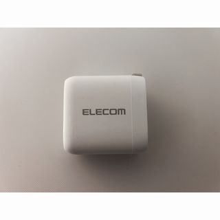 エレコム(ELECOM)のELECOM USB Power DeliveryAC充電器（40W C×2）(バッテリー/充電器)