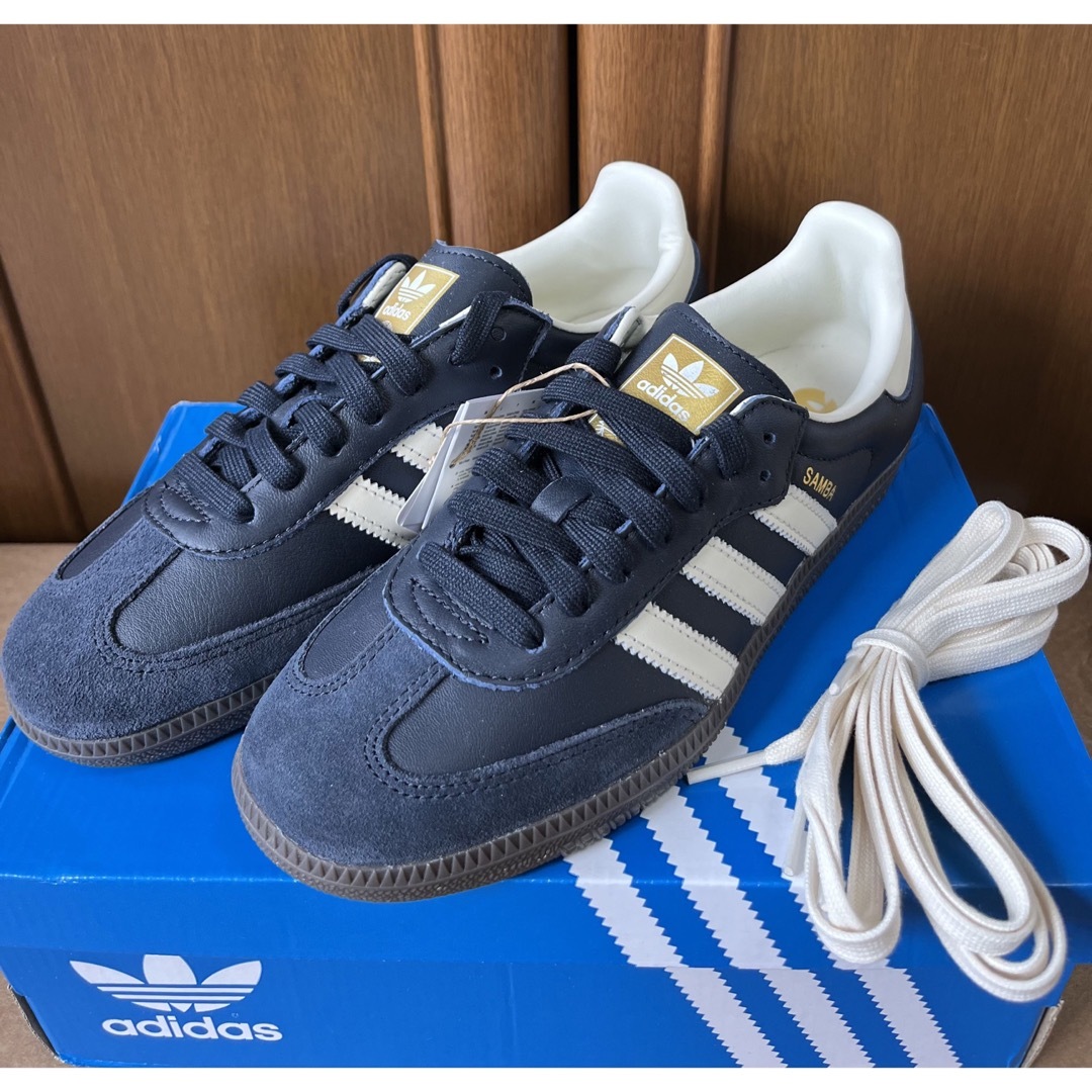 adidas(アディダス)のアディダス サンバ OG 23 adidas Samba OG Navy レディースの靴/シューズ(スニーカー)の商品写真