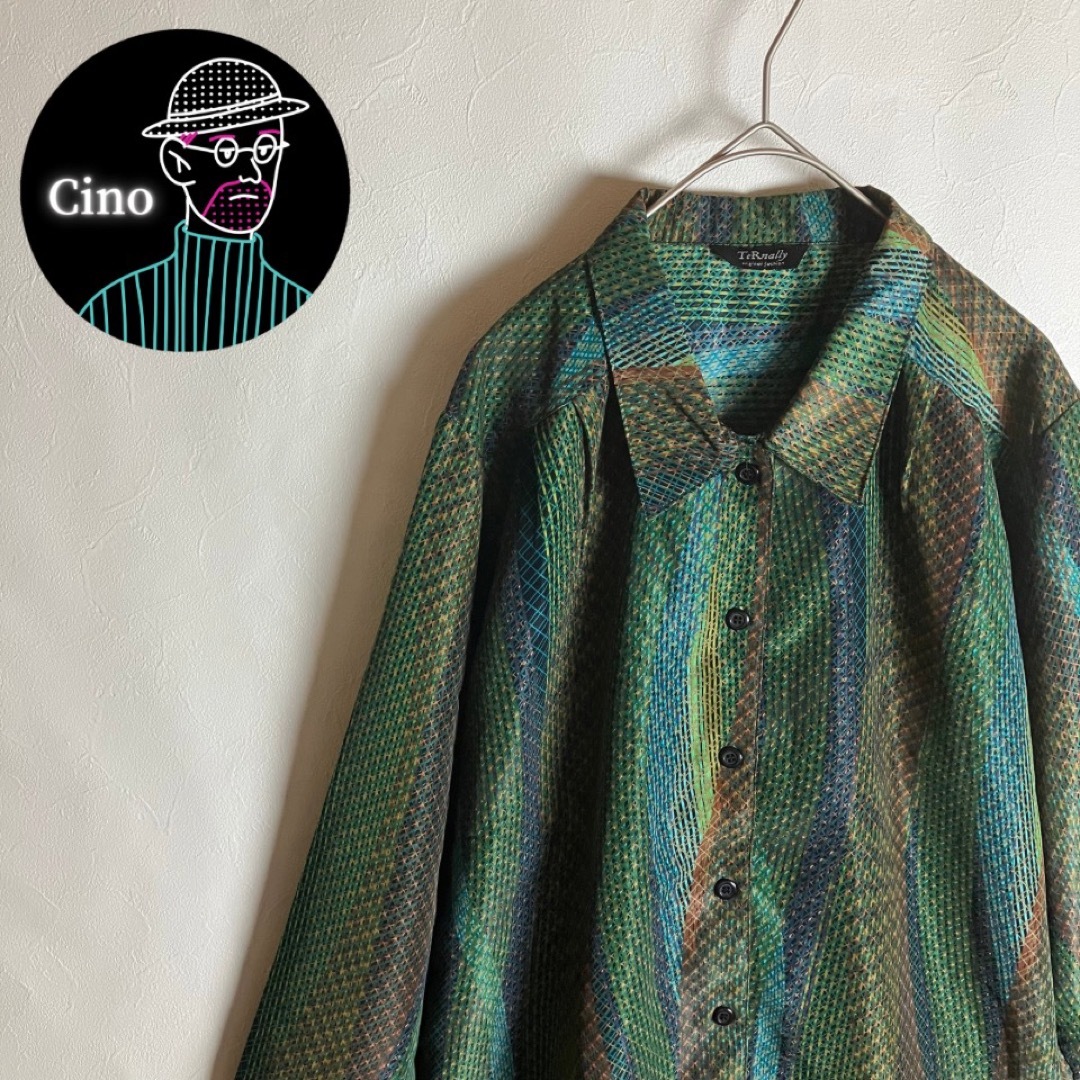 古着屋Cino似た商品はコチラビンテージ　総柄シャツ　グラデーション　ストライプ　光沢感　緑　ポリシャツ
