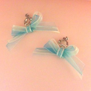 handmade♡ダブルリボンイヤリング(イヤリング)