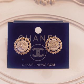 シャネル ロゴ ピアスの通販 700点以上 | CHANELのレディースを買う