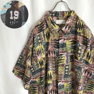 古着 総柄シャツ 暗めマルチカラー バティック柄 クレイジーパターン４XL 半袖(シャツ)